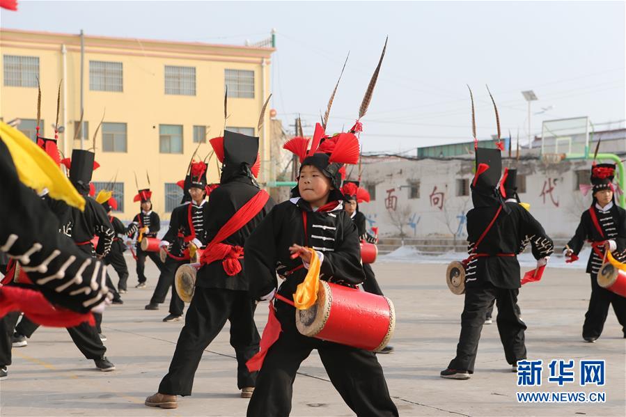 （社會(huì)）（3）甘肅武威：非遺“攻鼓子”進(jìn)校園