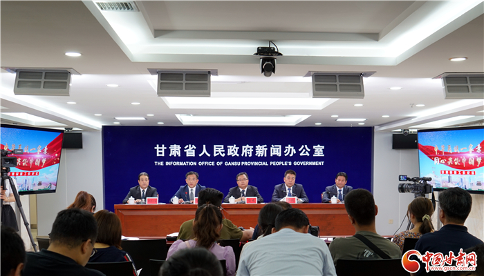 甘肅省民族團結(jié)進(jìn)步事業(yè)成績顯著（圖）