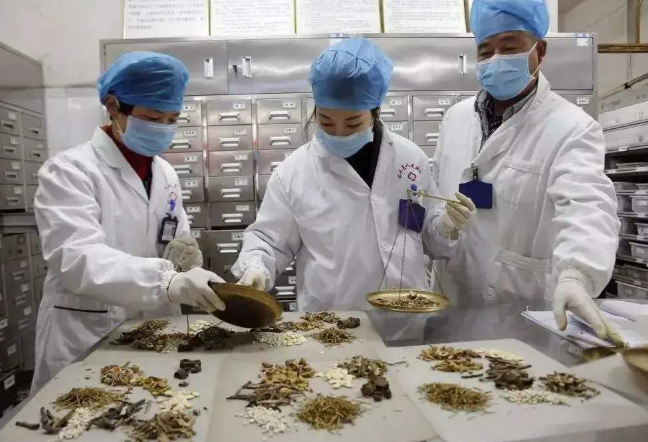 新冠肺炎疫情人物同防市民如何做？請看這里！