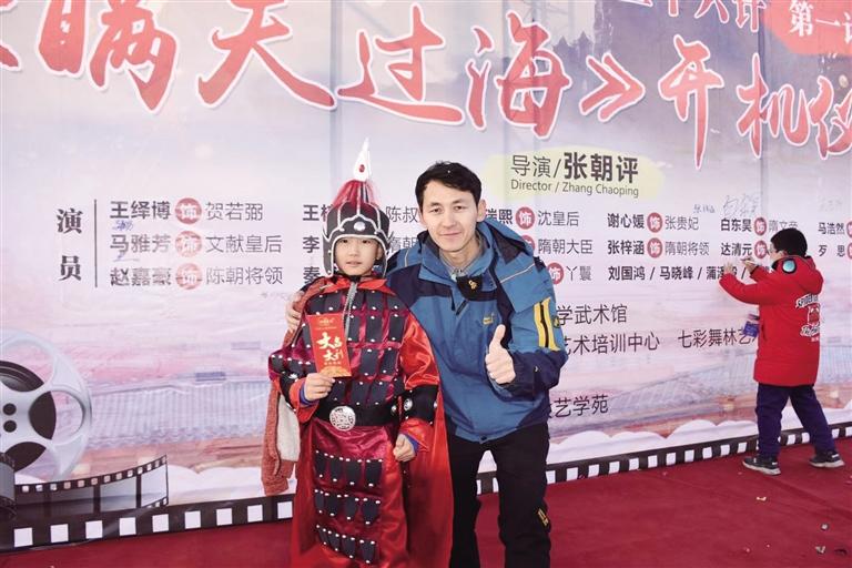 大型古裝國(guó)學(xué)電影《瞞天過(guò)?！吩谔m州開(kāi)拍