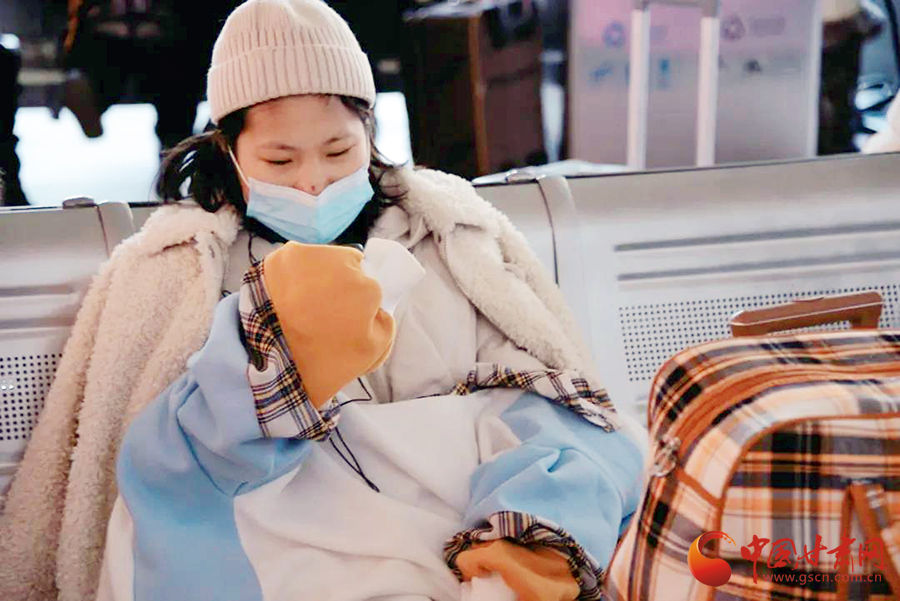 春運故事：歸途的車站，有溫情、愛情，還有堅守