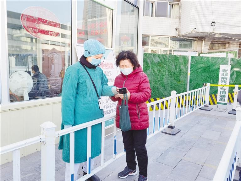 智能生活下，老年人的“數(shù)字鴻溝”如何跨越？